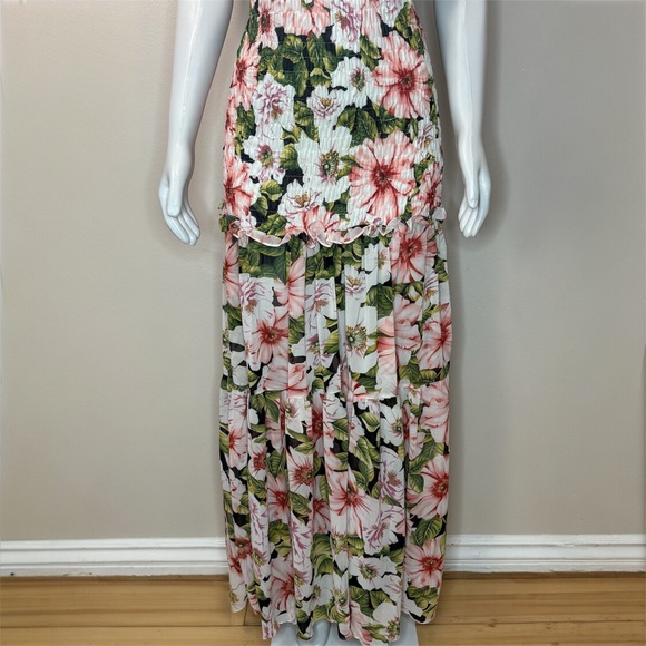 Floral Maxi Dress with Ruffle Detail - Picture 3 of 9